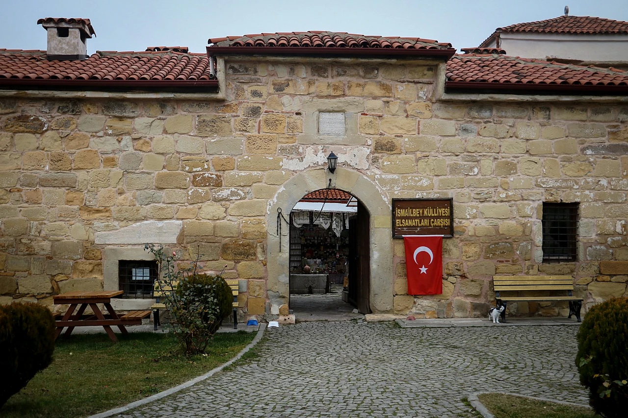 Asırlık külliyede 'Kastamonu fanilası' üretiyor