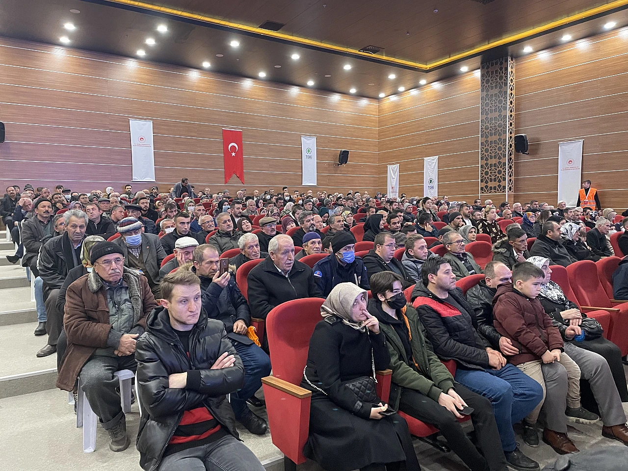 TOKİ kuraları çekildi