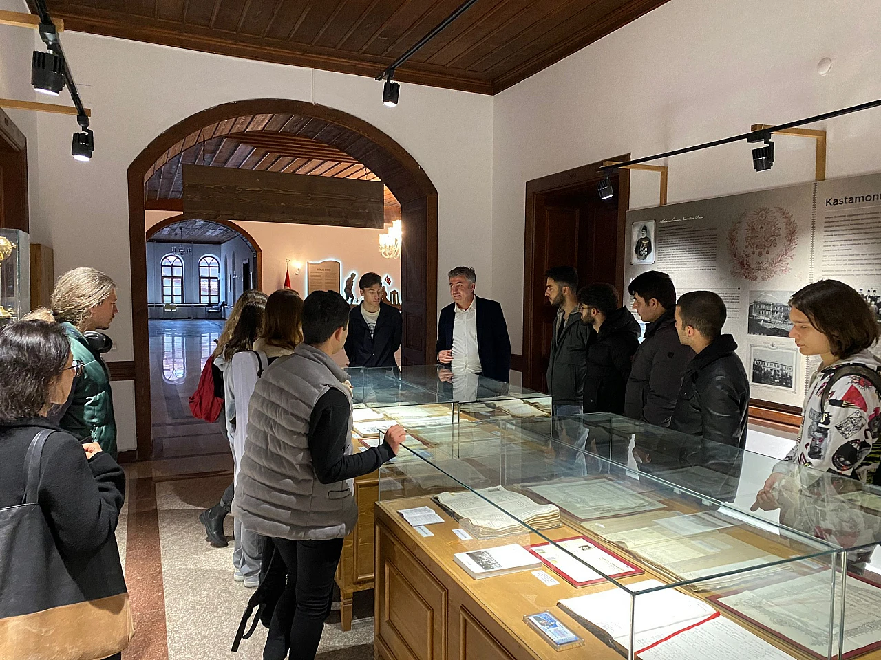 Öğrencilere şehir tanıtım gezisi