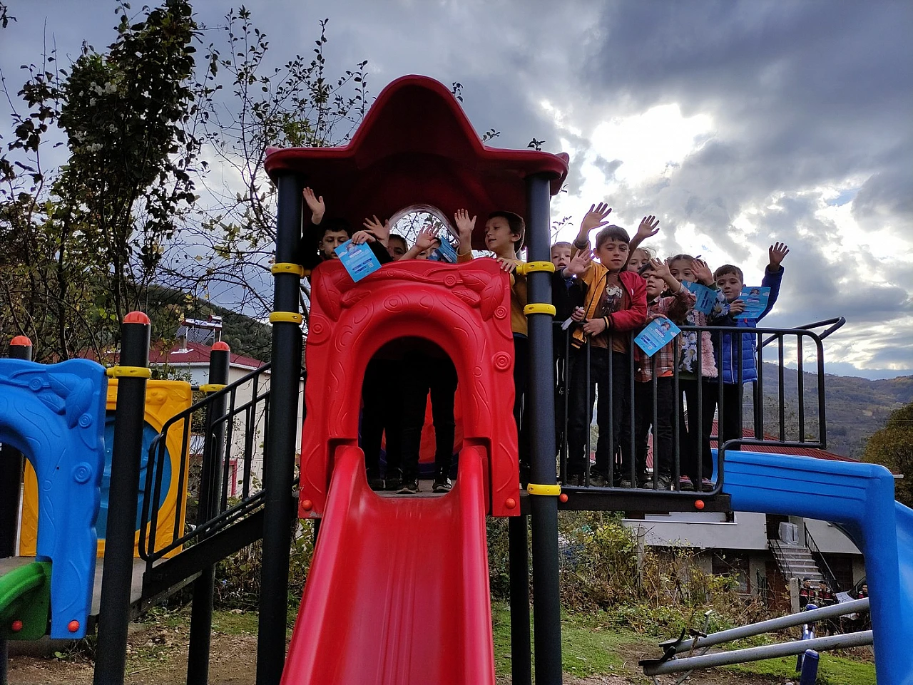 SMA hastasının adı çocuk parkına verildi